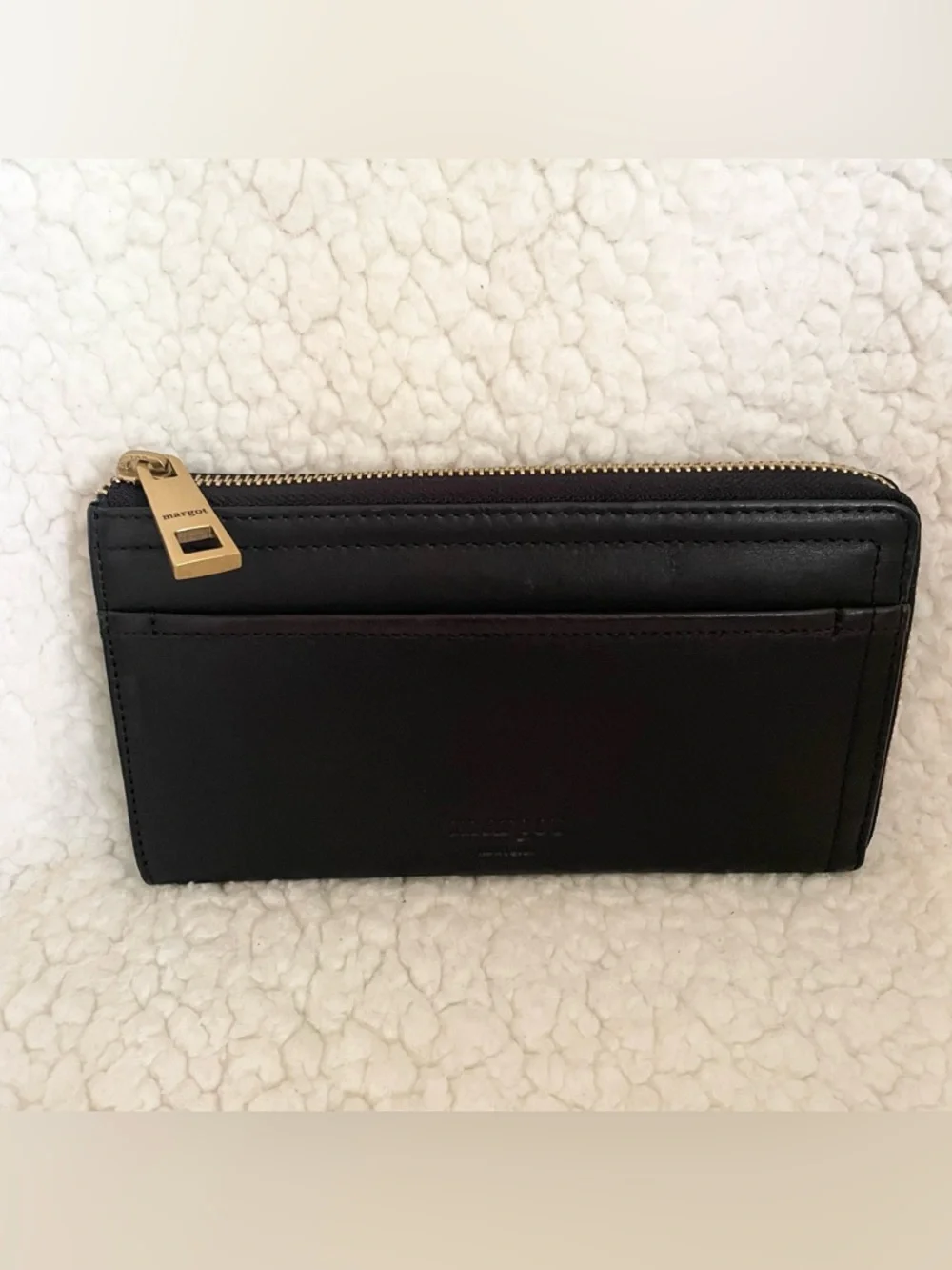 NWOT Margot New York Gabby Wallet
